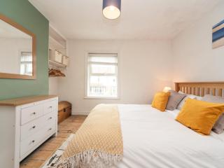 Pass the Keys A Bright Spacious Home With Free Parking - Surbiton - 9