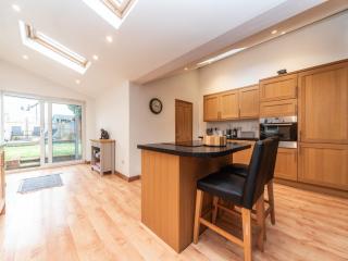 Pass the Keys A Bright Spacious Home With Free Parking - Surbiton - 3