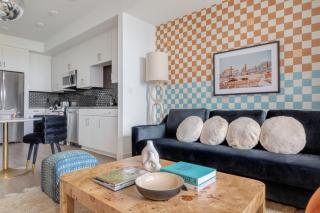 University Heights 1br w courtyard nr dining SAN-25 - 8