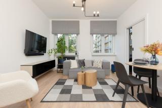 Warsaw Central Apartment 10 min walk from Palace of Culture & Science by Noclegi Renters - Varsavia - 0