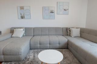 Centre Funchal top floor terrace & large balconies - 9