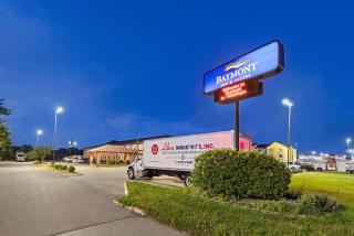 Baymont by Wyndham Waterloo - Waterloo - 7