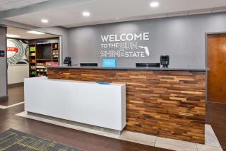 Hampton Inn & Suites Cape Coral / Fort Myers - Cape Coral - 5