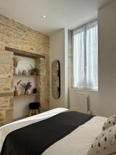 La Cabotte - Confort & Charme au Centre Historique - Balcon sur cour - 5