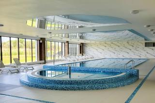 Wellness & SPA Resort Dziwnów Riverfront Apartments with Parking by Noclegi Renters - Dziwnów - 3