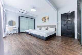 R S Home - 4