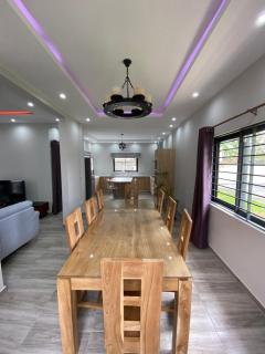 Royal Residence B2 - 2 mins to Pereybere Beach - Grand Baie - 6