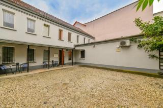 Modernes Altmarkt Apartment mit Parkplatz 4 Gäste 55qm Waschmaschine Wlan Netflix Terrasse - Cottbus - 1