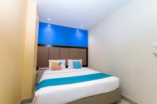 Sans Hotel Liv Ancol by RedDoorz - Jakarta - 2