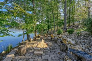 Cabin on the Cove - Moneta - 7