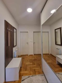 Apartman Tesla Pale - 3