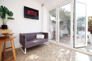 Central Cardiff - 3 Bedroom Home - Free Parking - Walk to Shopping Town Centre And Cardiff Castle - Cardiff - 7
