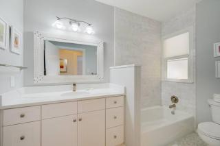 Sunshine Bungalow - Sarasota - 4