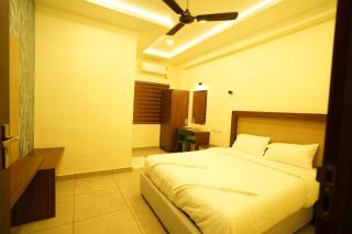 SREENARAYANA TOURIST HOME - Guruvāyūr - 1