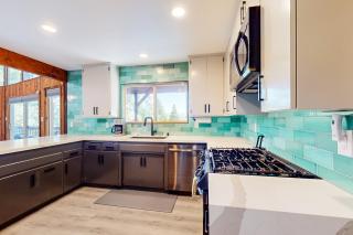 Hidden Sanctuary - Lake Arrowhead - 1