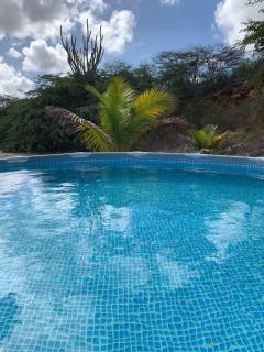 Centrally located spacious apartment - Willemstad - 3