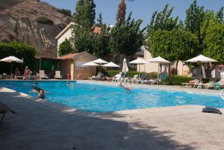 Kotzias Beach Apartments - Pissouri - 0
