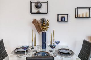 Modern flat in central golders green - 2