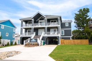 216, Beach Ball- Oceanside, Close to Community Amenities, Private Pool, 600 ft to Beach Access - Corolla - 9