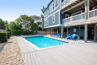 216, Beach Ball- Oceanside, Close to Community Amenities, Private Pool, 600 ft to Beach Access - Corolla - 8