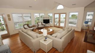225, Glory Be- Oceanside, Close to the Beach Access, Private Pool, Hot Tub - Corolla - 4