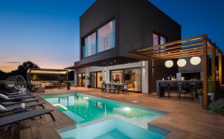 Luxury villa Indigo with swimming pool, sauna and jacuzzi in Kanica - Rogoznica - Sevid - 0