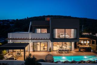 Luxury villa Indigo with swimming pool, sauna and jacuzzi in Kanica - Rogoznica - Sevid - 2