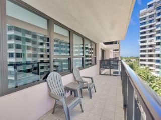 Lovely Ocean View Condo Beach Service 704 - Miami Beach - 3