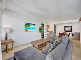 Luxury Ocean View Condo Beach and Resort 1216 - Miami Beach - 0
