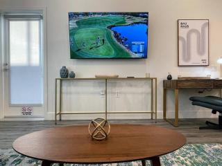 Bright Top Floor-Elevator-Walk Downtown-Laundry - Walnut Creek - 4