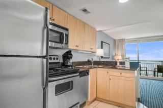 Amazing Oceanview Condo OO 17th Floor - Myrtle Beach - 3