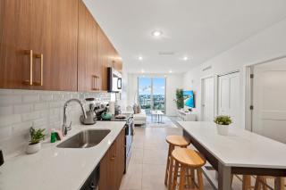 Beautiful Unit in Downtown Miami With Free Parking - Miami - 3