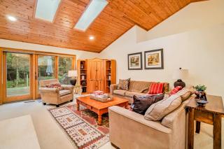 Between the Lakes - Glen Arbor - 9