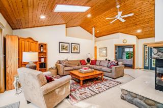 Between the Lakes - Glen Arbor - 4