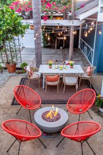 Newly Renovated Gem Mins to Convention Center, Beaches and Downtown - Long Beach - 1