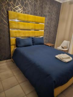 YELLO GUEST HOUSE CE2 - Vanderbijlpark - 9