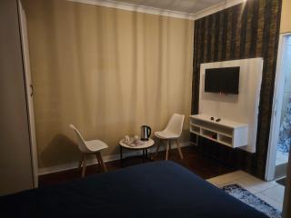 YELLO GUEST HOUSE CE2 - Vanderbijlpark - 5