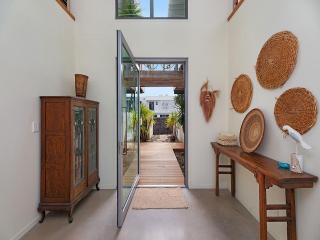 4 Mackay Street Dicky Beach - Caloundra - 1
