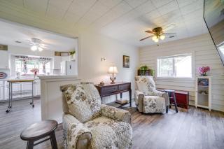 Private Plainfield Retreat with Gas Grill and Patio - 6