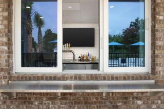 Hilton Garden Inn Pensacola Downtown - Pensacola - 1