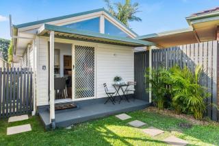 Rothery Escape - A Cosy Coastal Cottage - Wollongong - 0