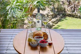 Coledale Rainforest Escape - A Tropical Beach Haven - Wollongong - 2