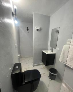 Molino’s House 2 - 7