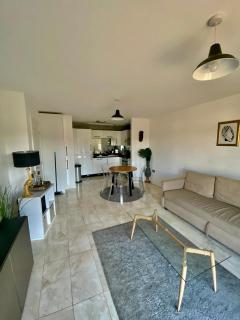 Charmingly cozy 2 beds apartment - 4