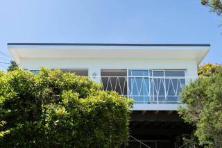 Couples Corner - A Stylish Bay View Retreat - 1