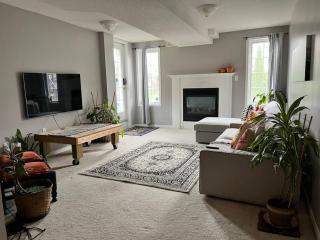 Poolside entire lower level apt - 0