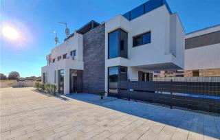Nice Home In Pula With Kitchen - 8