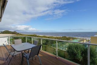 Beachfront at Bonbeach - A Coastal Lifestyle Gem - Melbourne - 0