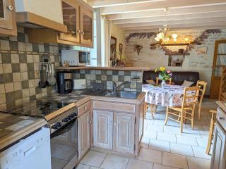 Gîte au bord de la Charente avec jardin privatif, wifi fibre, vélos et équipements familiaux - FR-1-653-162 - Saint-Genis-dʼHiersac - 3