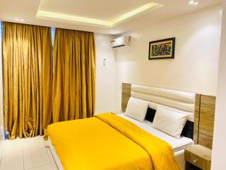 OlliebeierArtApartment Charming recently refurbished three-bedroom apartment located in VI - Lagos - 9